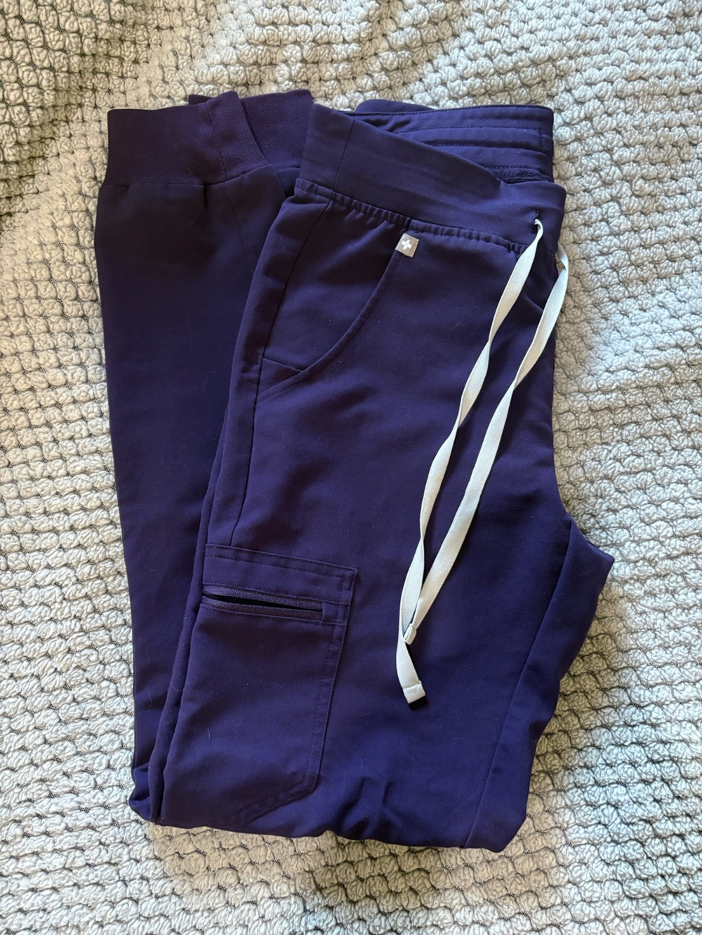 Figs Women's Deep Purple Zamora joggers